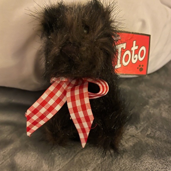 Rare Wizard of Oz Squishmallow Set with Toto (not a Squish) - Picture 2 of 3